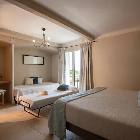 Hotel Les Messugues 3*